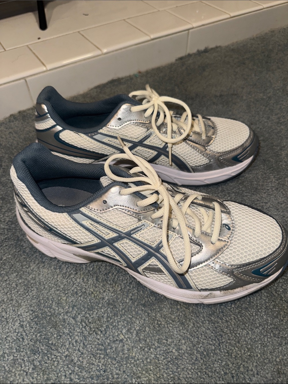 Asics White and Gray Running Shoes with Navy Accents